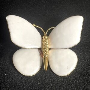 Vintage Butterfly Moth Brooch Dimensional White Enamel Gold Tone Pin Jewelry